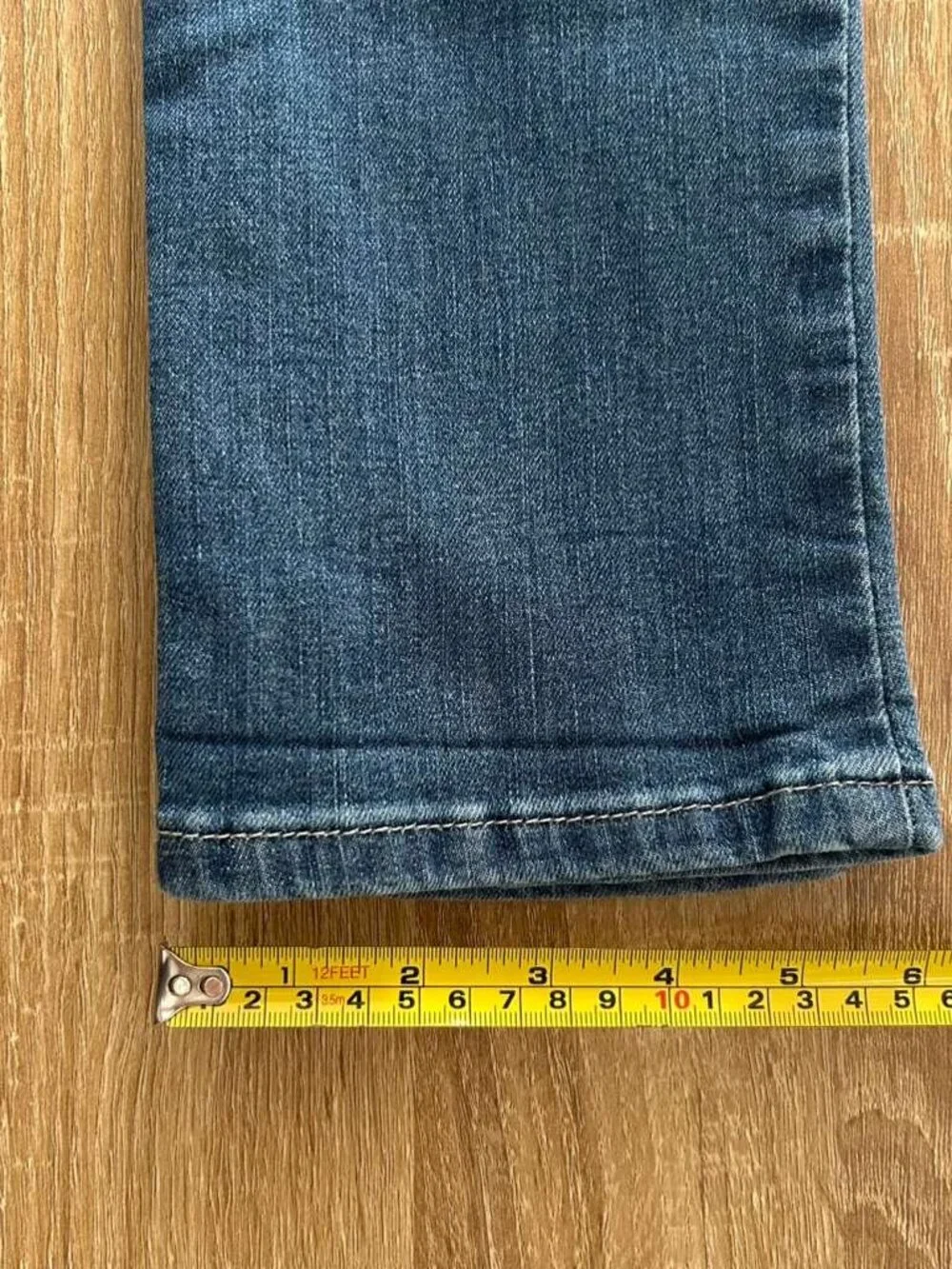 Guess Sarah Fit Skinny Jeans Size 26 Distressed Blue Stretch Denim - Picture 4 of 10